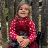 Bricheti pentru caldura si incaltaminte noi pentru familia doamnei Mariana