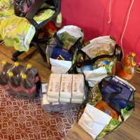 Un nou inceput pentru copii, cu rechizite si alimente